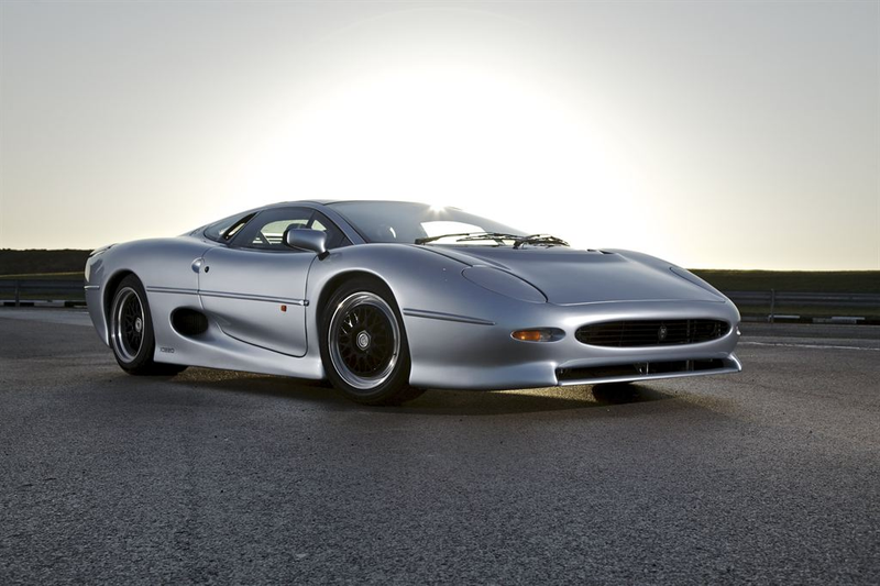Illustration for article titled 1992 was a Great Year in Cars